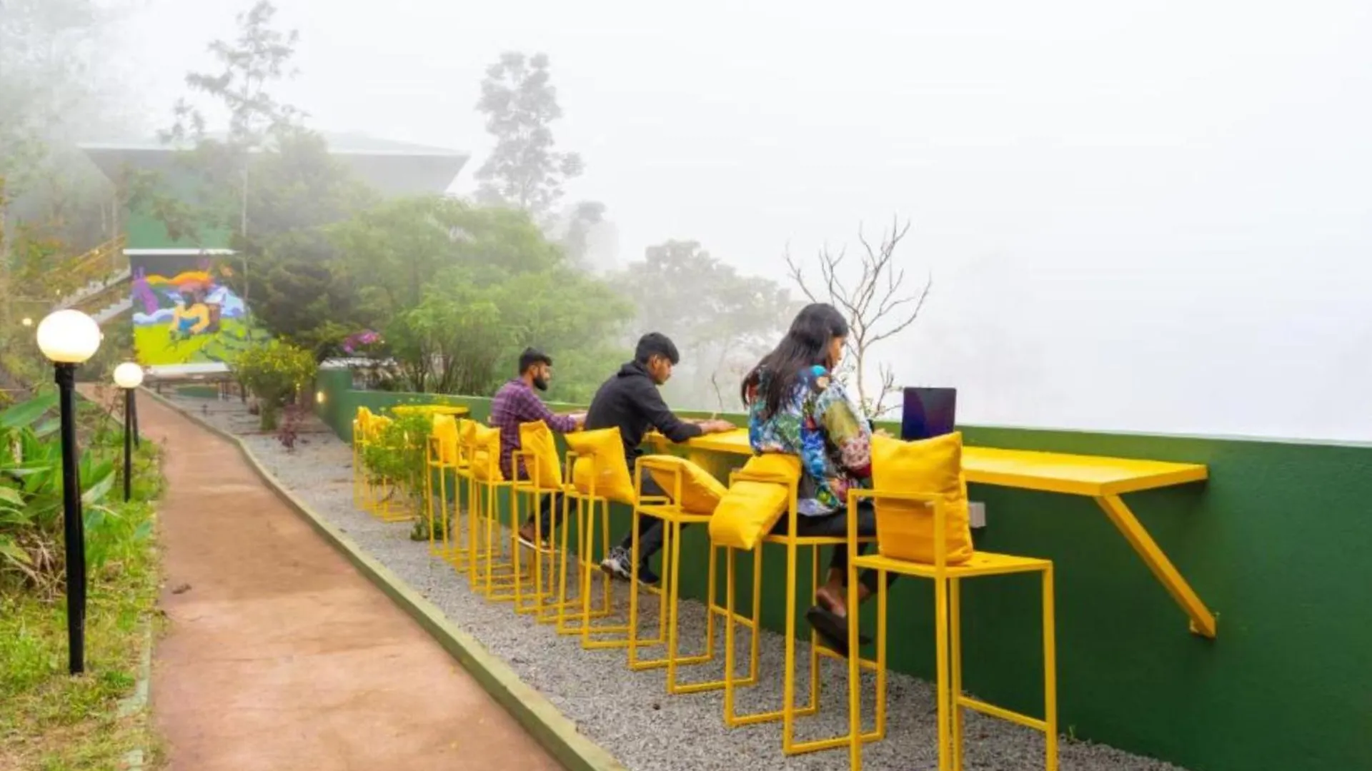 The Hosteller Munnar Hostal